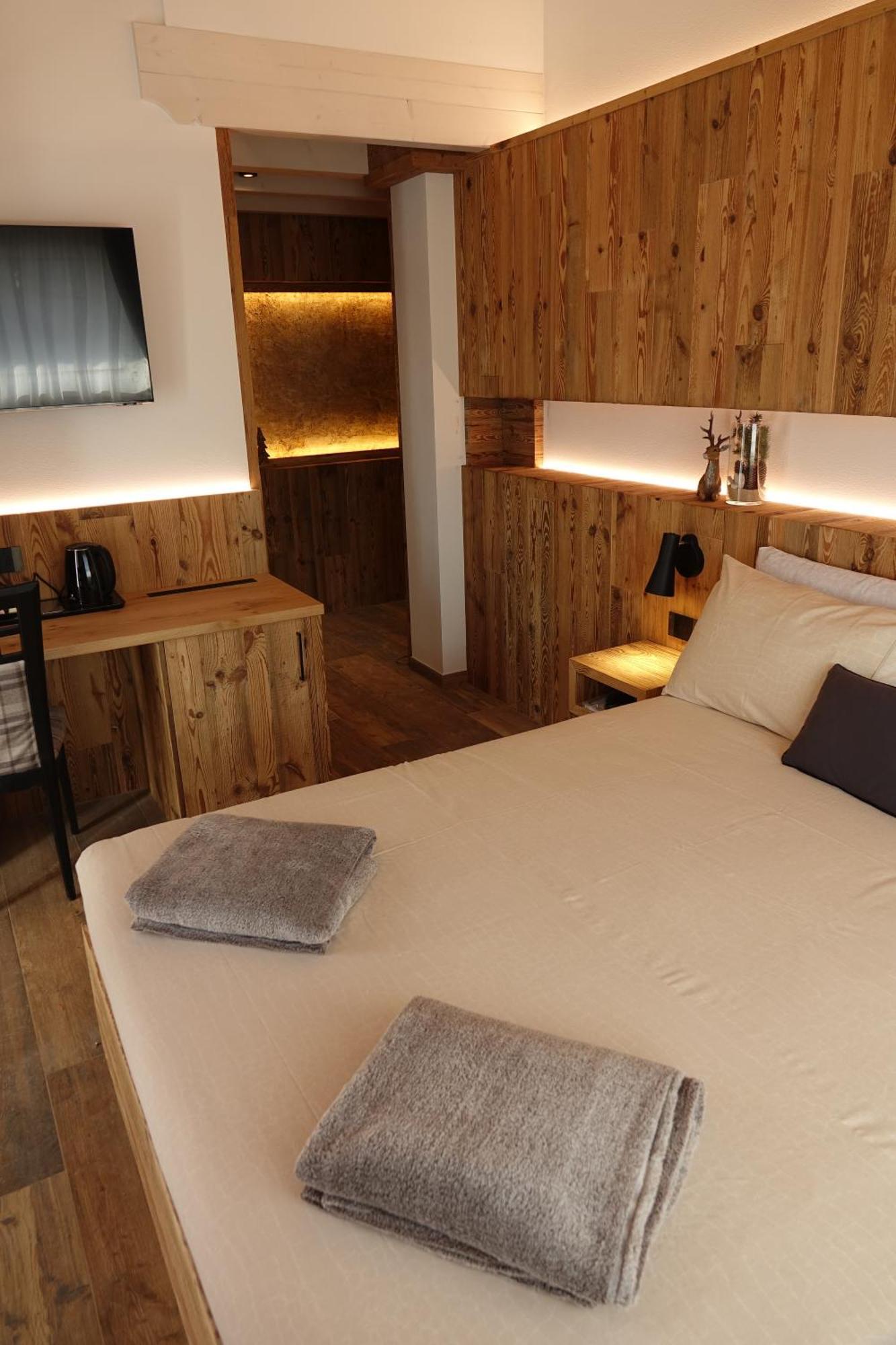 Bed and Breakfast Fai Le Coccole Fai della Paganella Exterior foto
